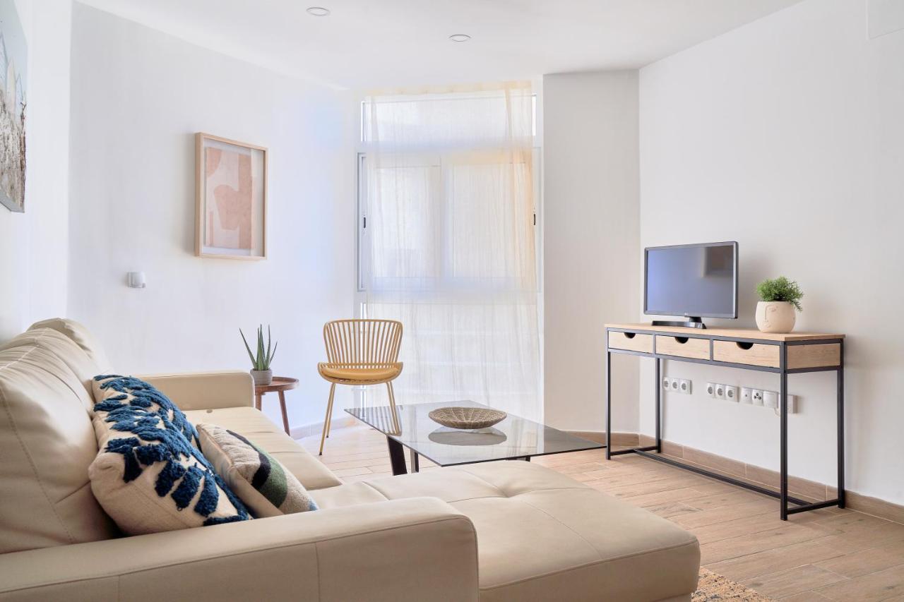 Apartamento En Primera Linea De Playa En La Malagueta Málaga Buitenkant foto